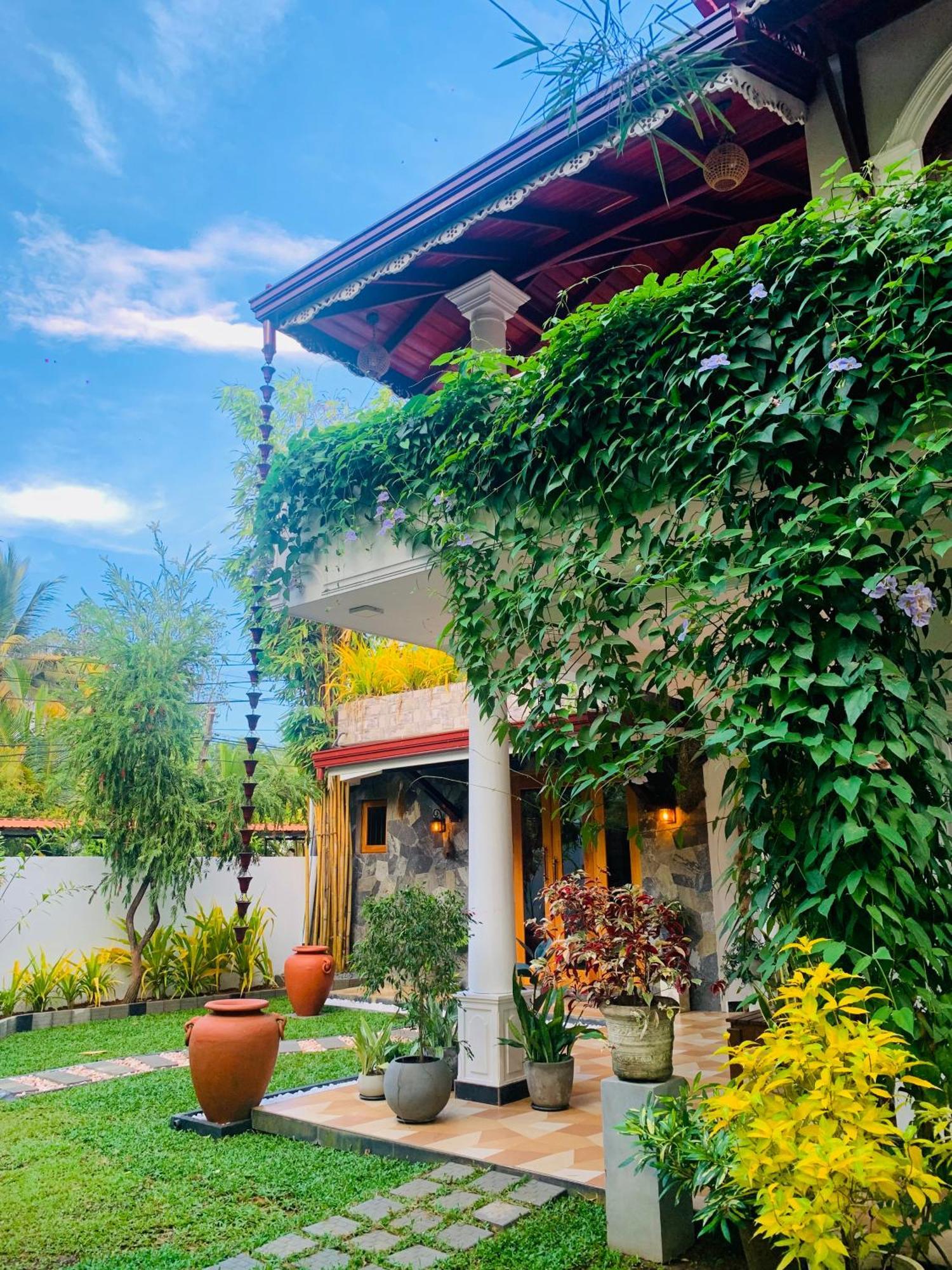 Breeze Bay Villa Dikwella Sur Exterior foto